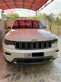 جیپ گراند شیرۆکی